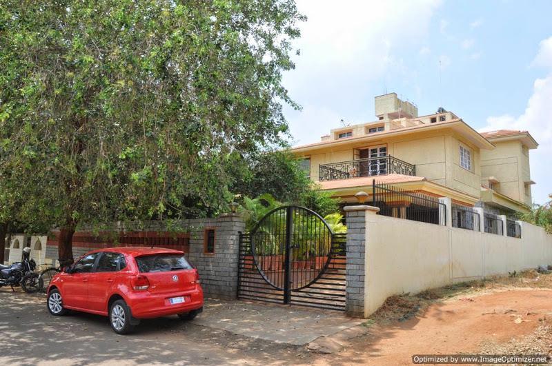 Suvarna Luxury Home Stay Mysore Exterior foto